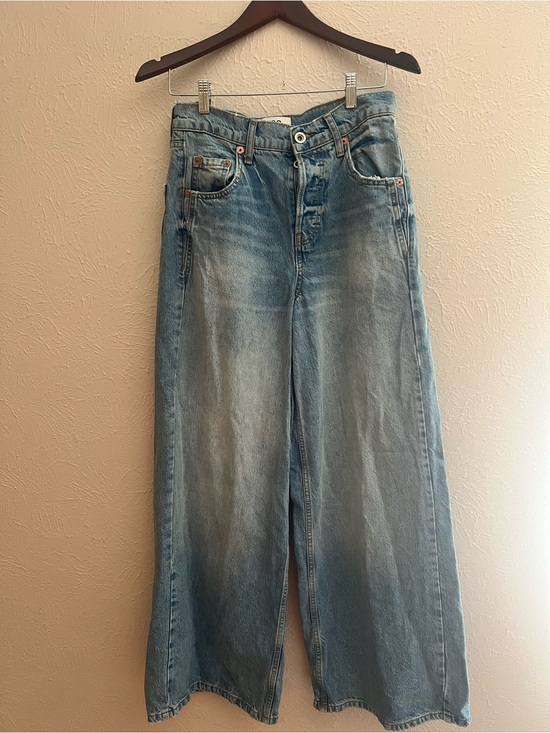 BDG Denim - BDG Wide Leg Jeans – Women’s Size 25W – Button Fly – Light Wash Denim